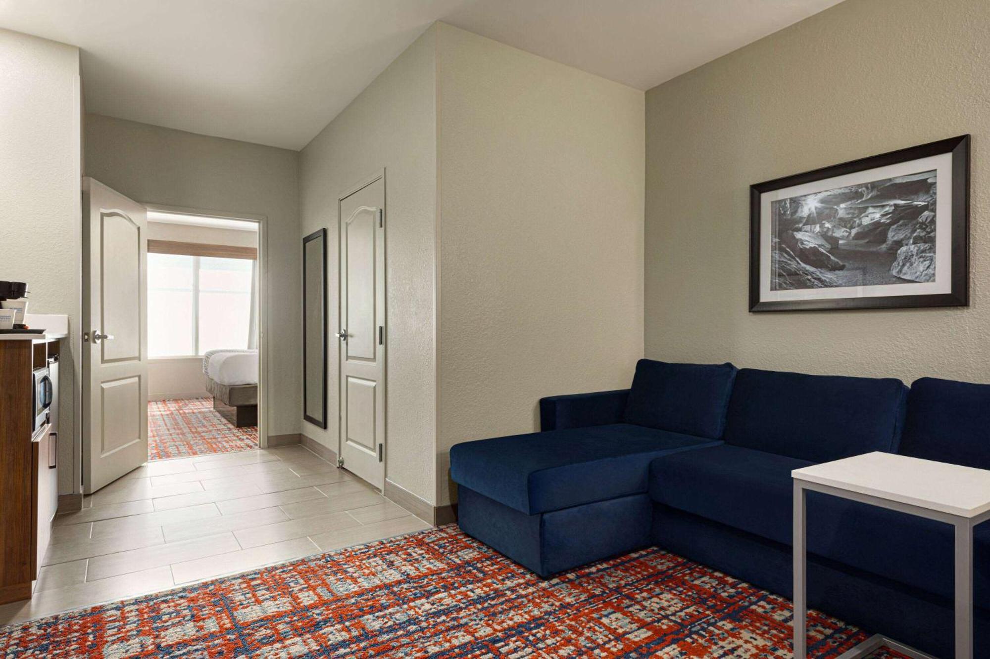 La Quinta By Wyndham Oxford - Anniston Hotel Exterior foto