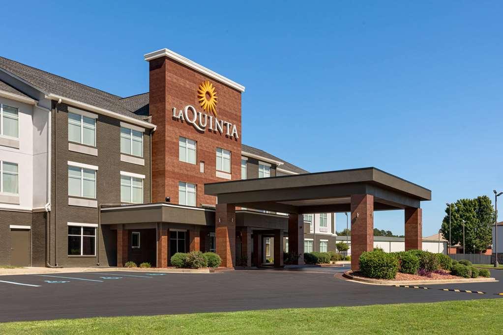 La Quinta By Wyndham Oxford - Anniston Hotel Exterior foto
